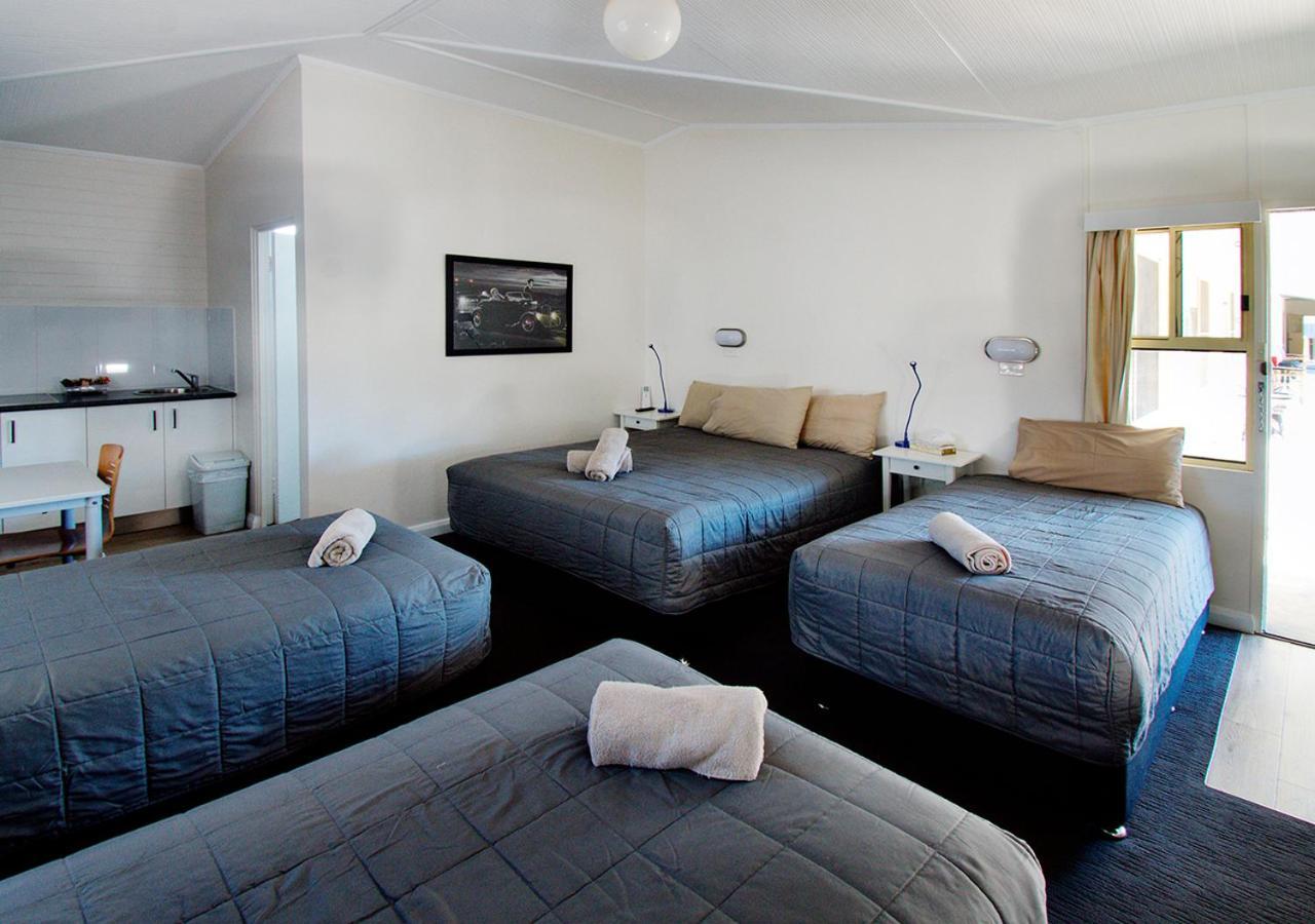 Memphis Motor Inn Parkes Ngoại thất bức ảnh