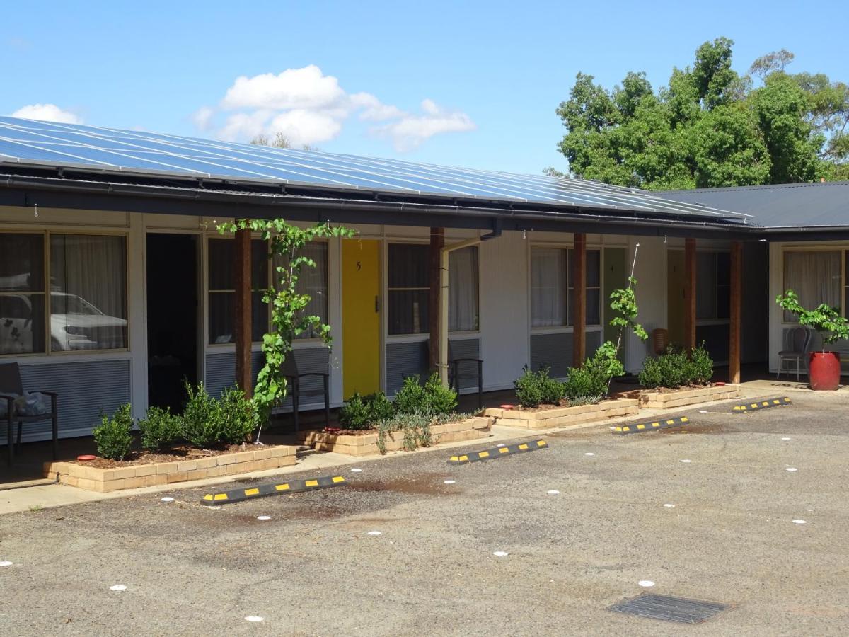 Memphis Motor Inn Parkes Ngoại thất bức ảnh